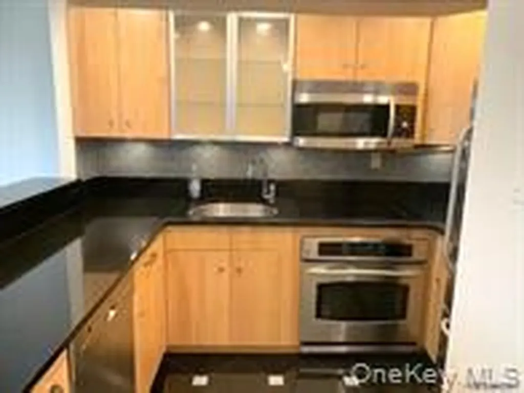 2 Richmond Road Lido Beach NY 11561