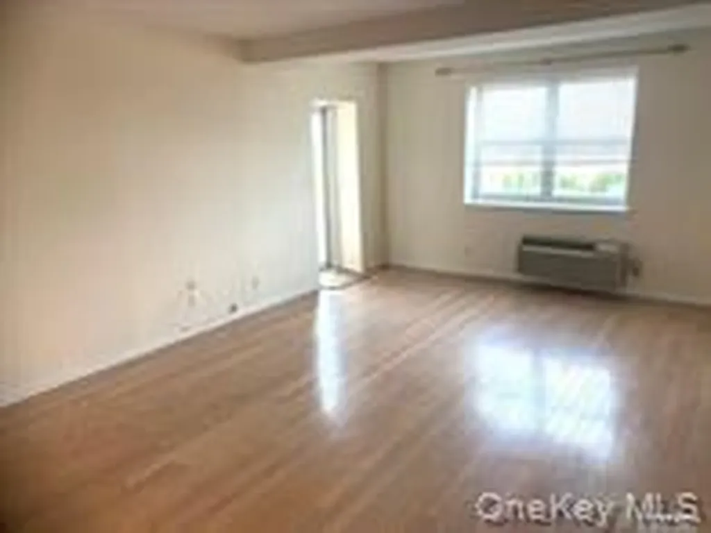 2 Richmond Road Lido Beach NY 11561