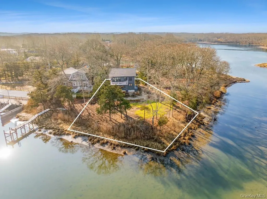 9 Helens Lane Southampton NY 11968