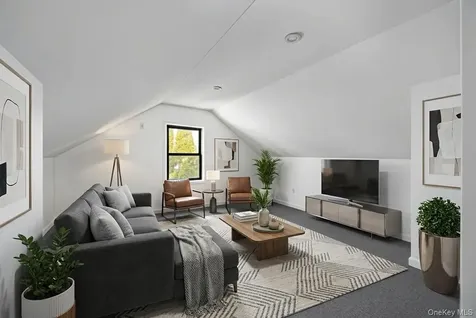 46 Fountain Place Poughkeepsie NY 12603