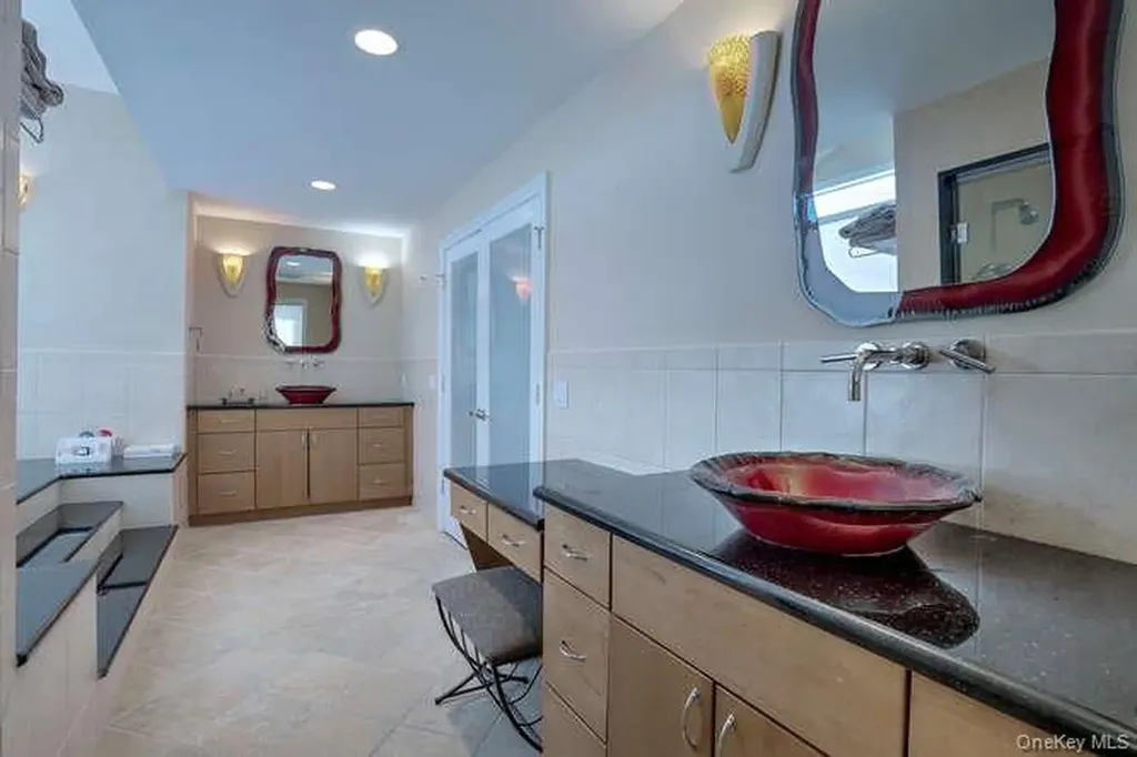 89 Spook Rock Road Suffern NY 10901