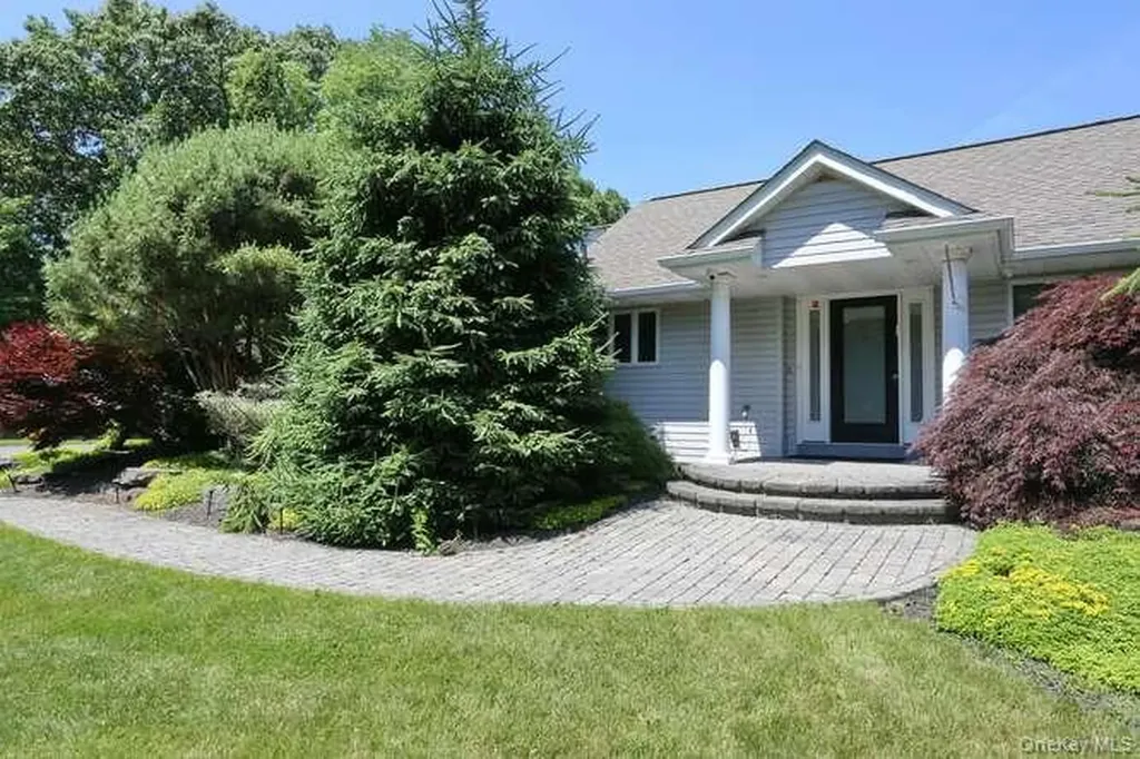 89 Spook Rock Road Suffern NY 10901
