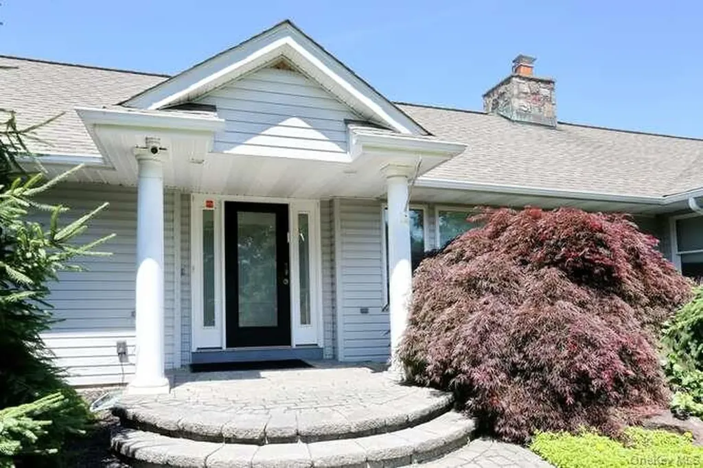 89 Spook Rock Road Suffern NY 10901