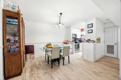 1005 Colony Drive Hartsdale NY 10530