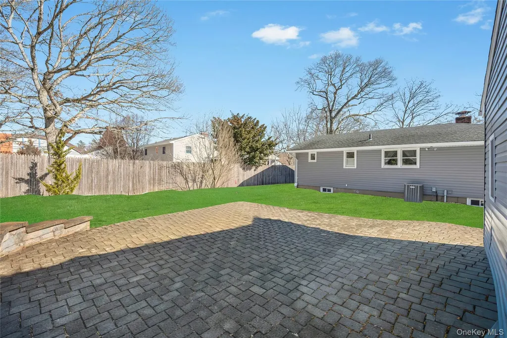 93 Eastwood Boulevard Centereach NY 11720