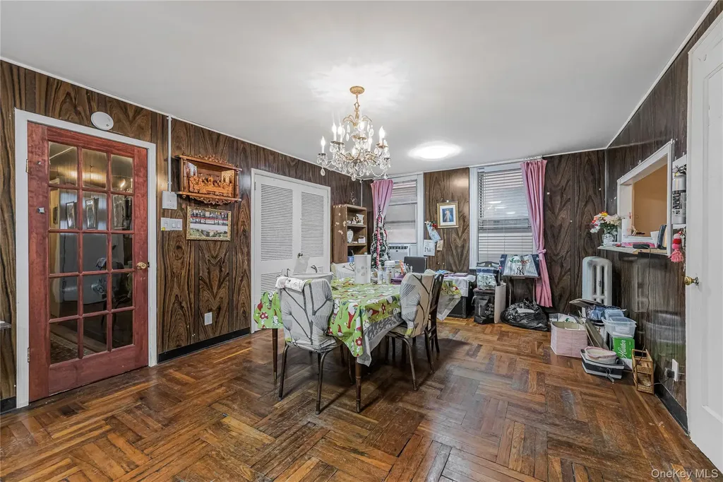 3425 Dekalb Avenue Bronx NY 10467