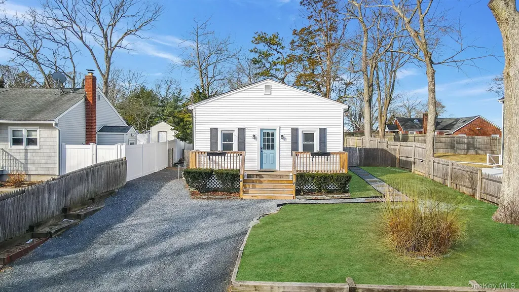 78 Adirondack Drive Selden NY 11784