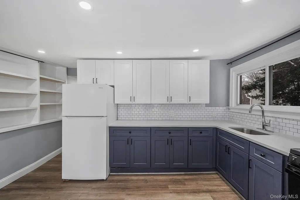 78 Adirondack Drive Selden NY 11784