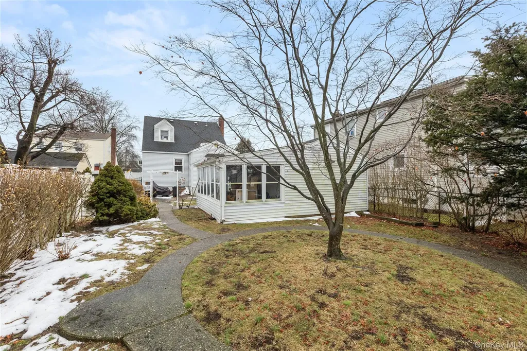2341 Dobson Avenue Merrick NY 11566