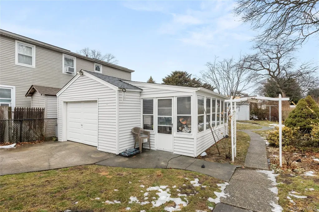 2341 Dobson Avenue Merrick NY 11566
