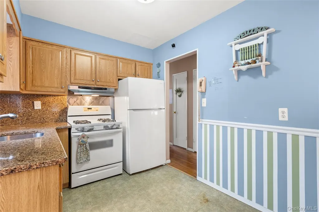 2341 Dobson Avenue Merrick NY 11566