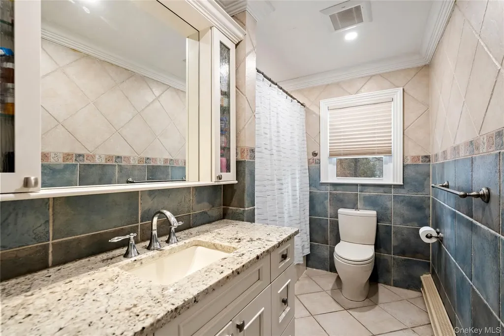 6 Stimson Place Huntington NY 11743