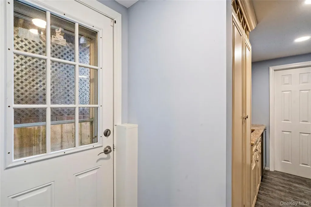 6 Stimson Place Huntington NY 11743
