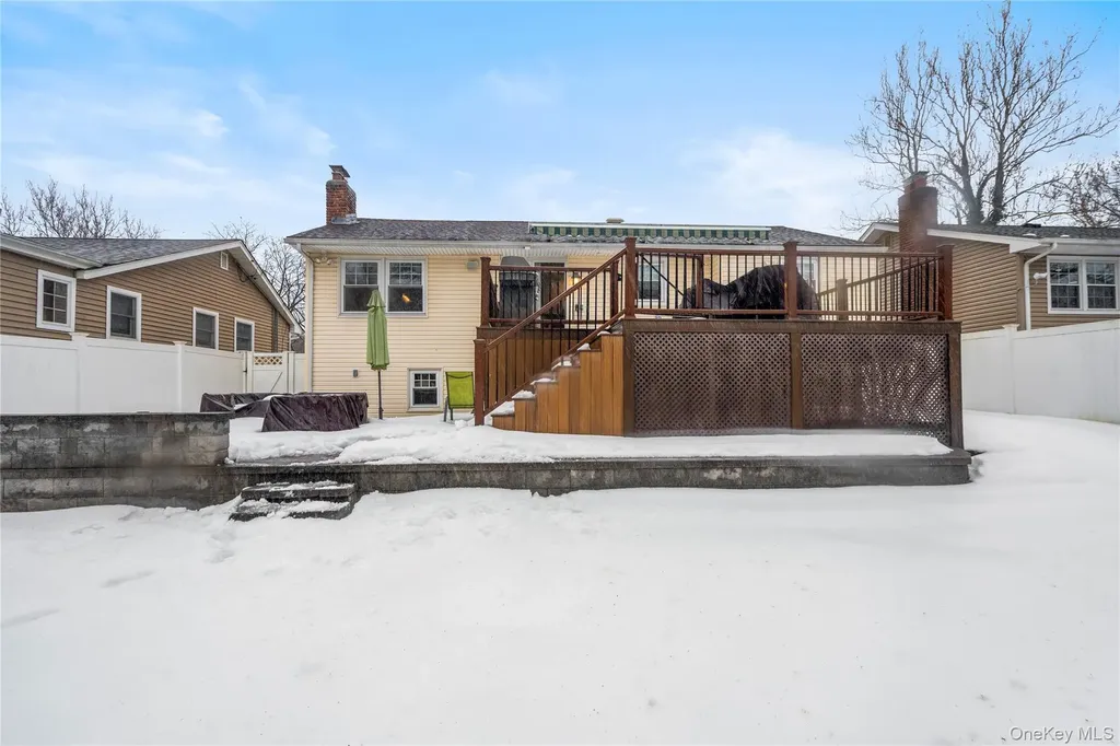 6 Stimson Place Huntington NY 11743