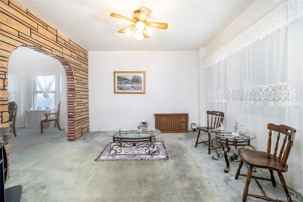 21 Washington Avenue Lynbrook NY 11563