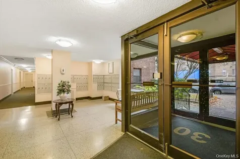 30 Fleetwood Avenue Mount Vernon NY 10552