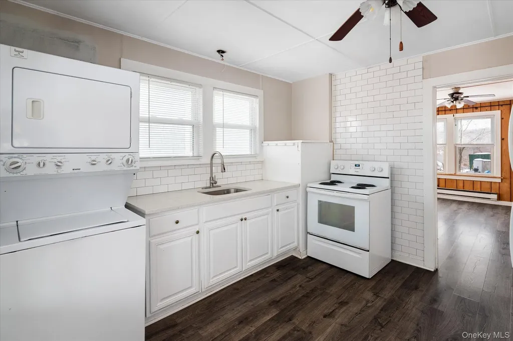 17 Argyle Street Lake Peekskill NY 10537