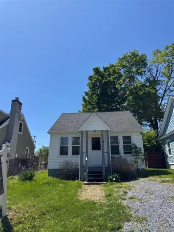 17 Argyle Street Lake Peekskill NY 10537