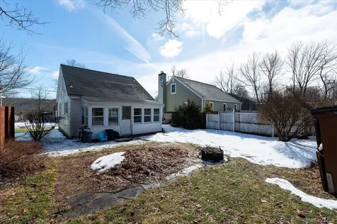17 Argyle Street Lake Peekskill NY 10537