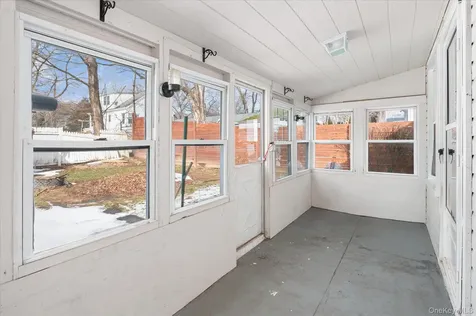 17 Argyle Street Lake Peekskill NY 10537