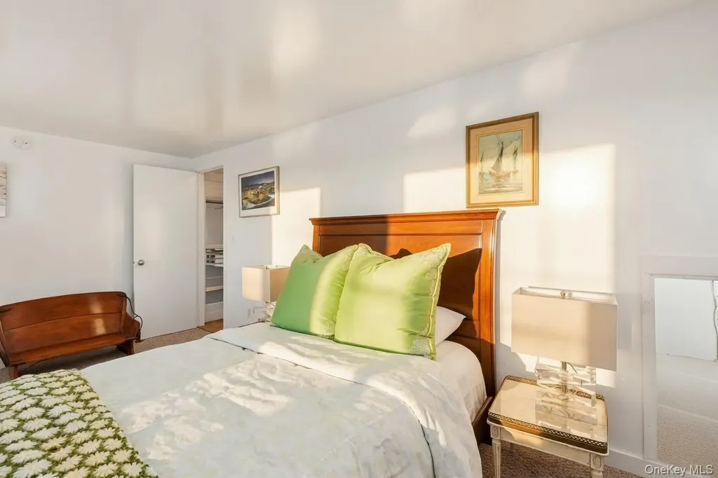 29 Huntting Road East Hampton NY 11937