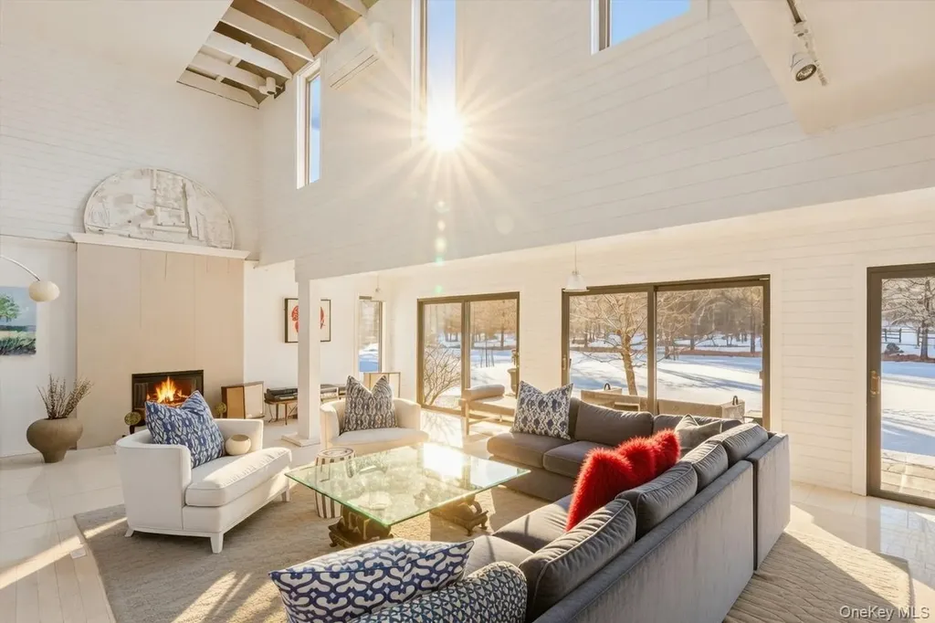 29 Huntting Road East Hampton NY 11937