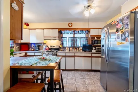 11 Lay Street Kingston NY 12401