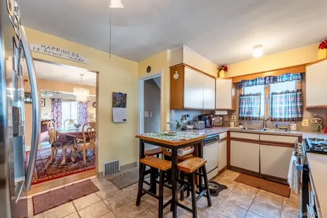 11 Lay Street Kingston NY 12401