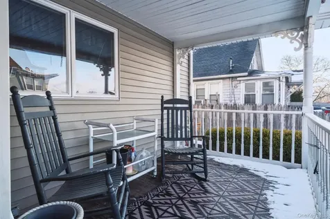 11 Lay Street Kingston NY 12401