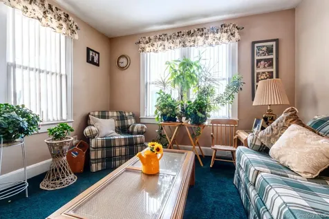11 Lay Street Kingston NY 12401