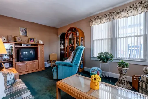 11 Lay Street Kingston NY 12401