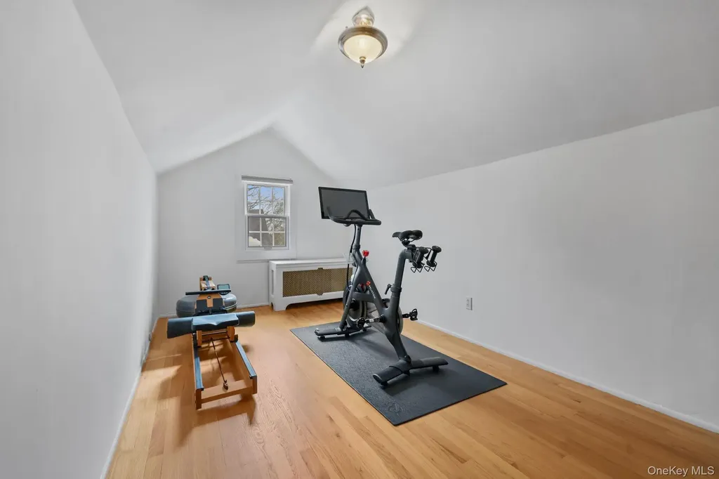 401 Heathcote Road Scarsdale NY 10583
