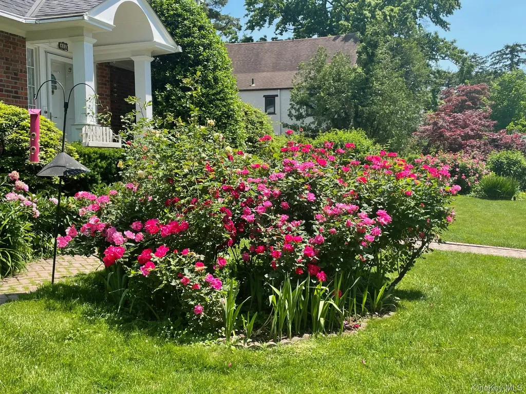 401 Heathcote Road Scarsdale NY 10583
