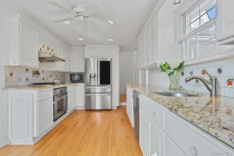 401 Heathcote Road Scarsdale NY 10583