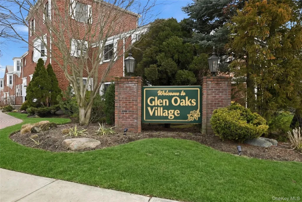 263-33 73rd Avenue Glen Oaks NY 11004
