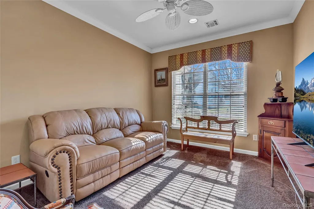 85 Constantine Way Mount Sinai NY 11766