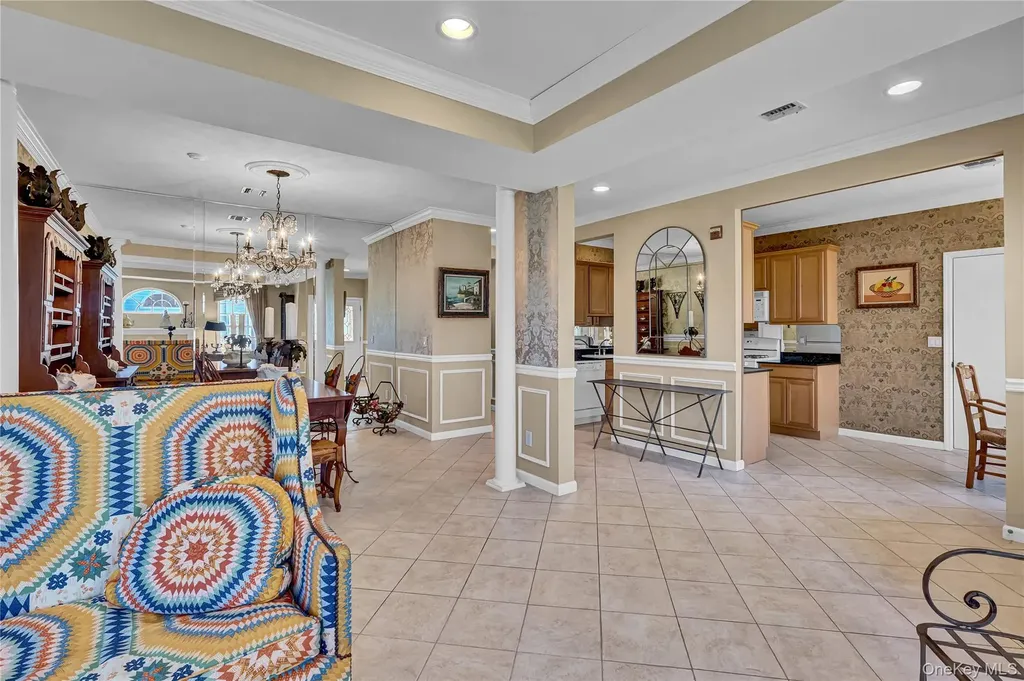 85 Constantine Way Mount Sinai NY 11766