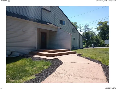 2 N Strawberry Hill Lane West Nyack NY 10994