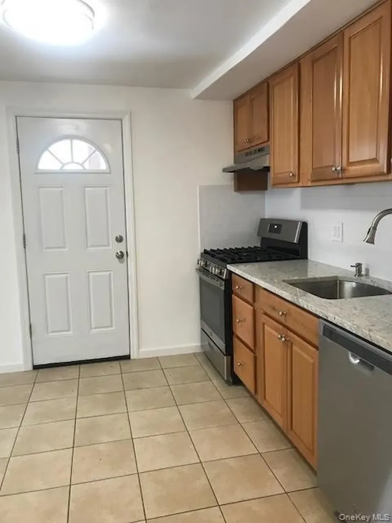 93 Main Street Garnerville NY 10923