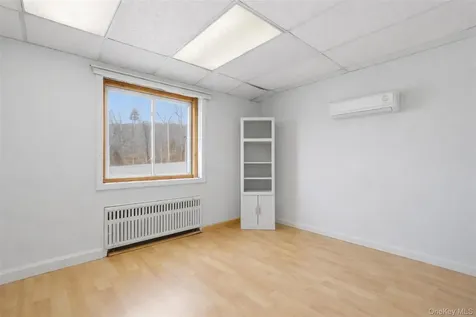 274 N 303 Route West Nyack NY 10994