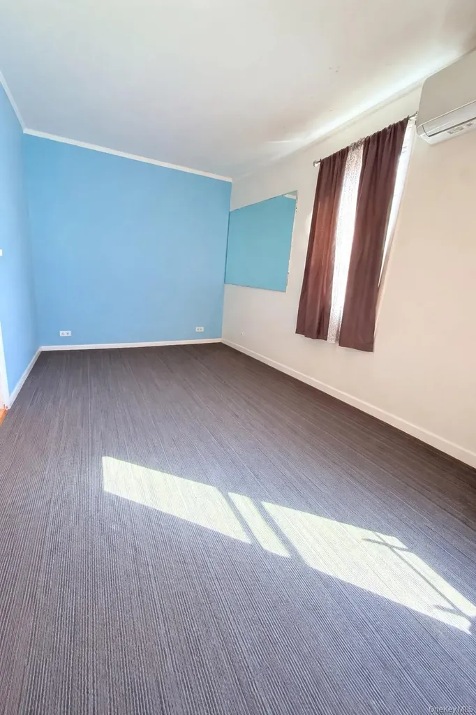 1839 Matthews Avenue Bronx NY 10462