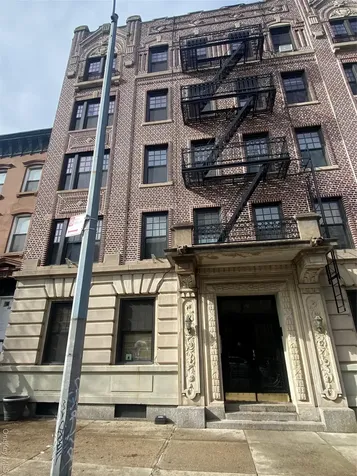 116 Cambridge Place Brooklyn NY 11238