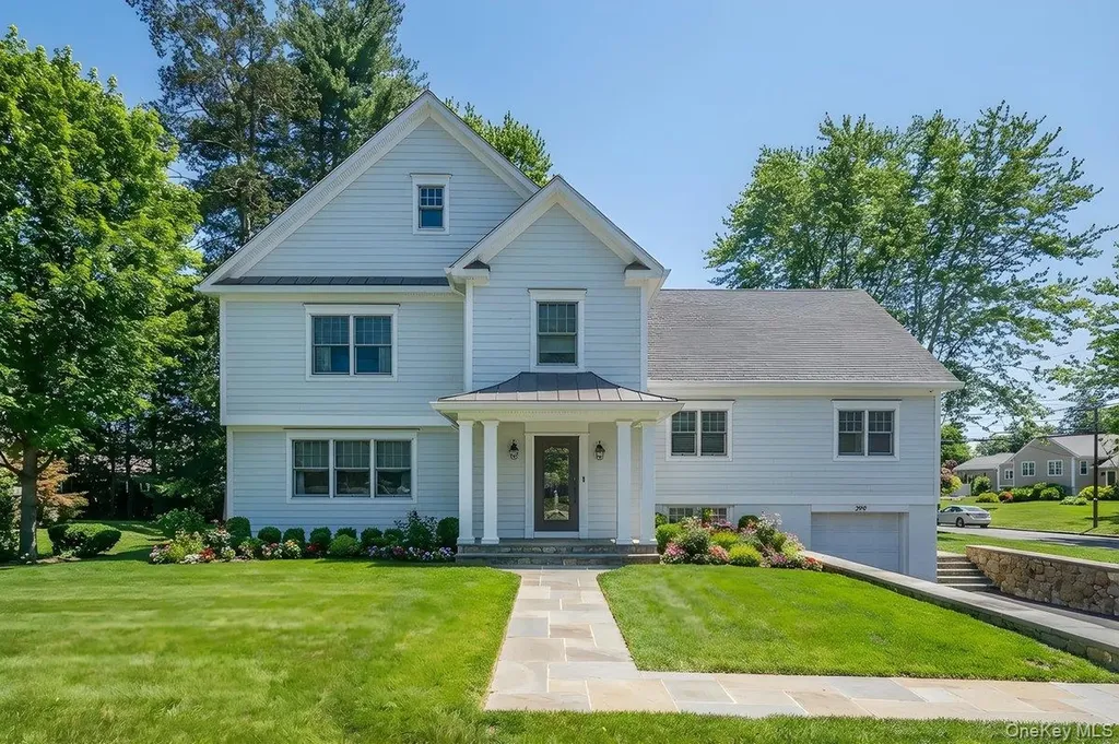 299 Stratton Road New Rochelle NY 10804