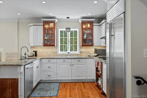 299 Stratton Road New Rochelle NY 10804