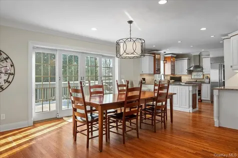 299 Stratton Road New Rochelle NY 10804
