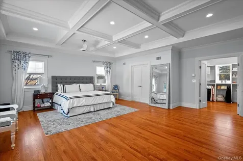 299 Stratton Road New Rochelle NY 10804