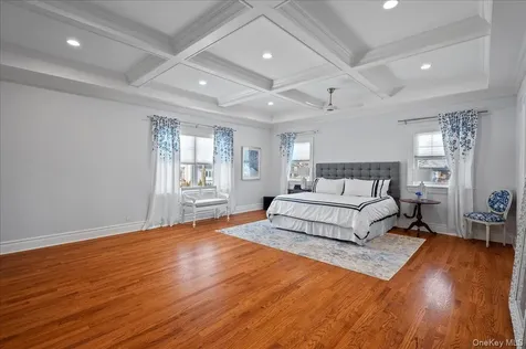 299 Stratton Road New Rochelle NY 10804