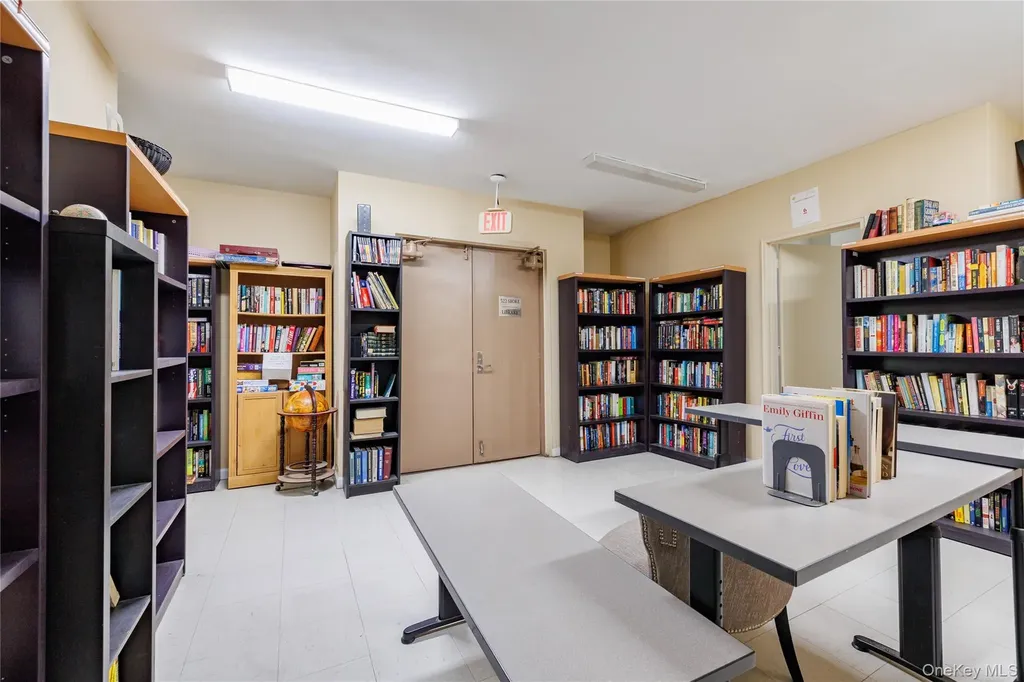 522 Shore Road Long Beach NY 11561