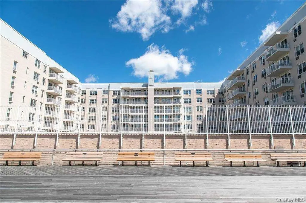522 Shore Road Long Beach NY 11561