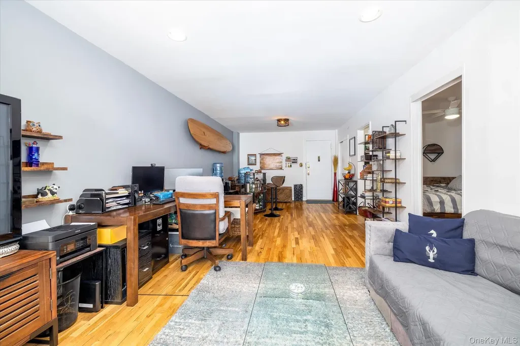 522 Shore Road Long Beach NY 11561